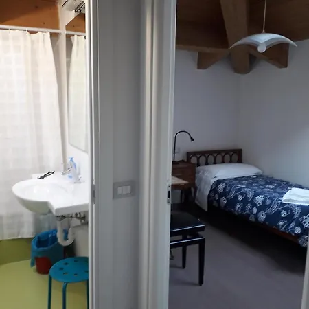 Casa Cantoniera Комо
